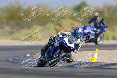 media/Nov-11-2023-SoCal Trackdays (Sat) [[efd63766ff]]/Turn 2 Set 1 (1125am)/